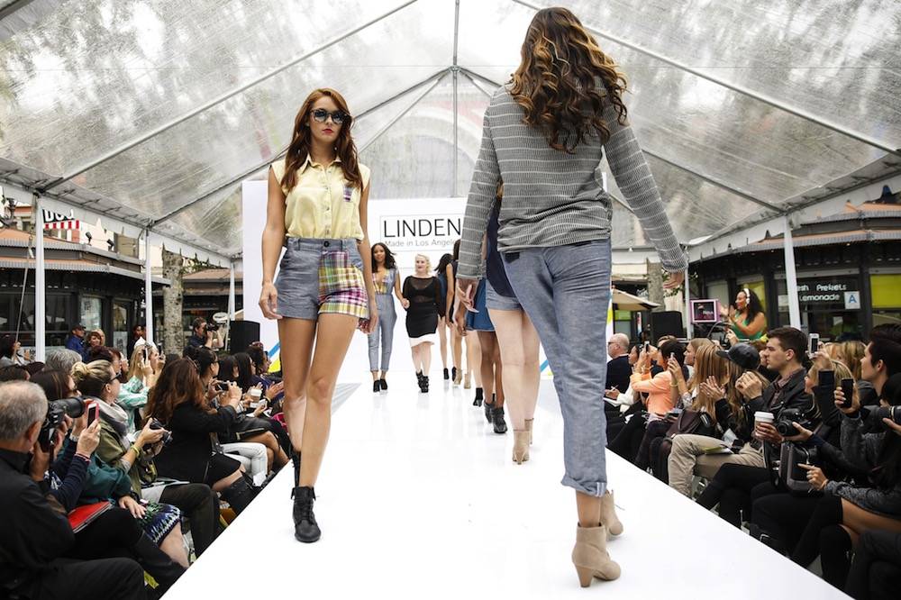http://s3.ifanr.com/wp-content/uploads/2015/12/fashion-buyer-jobs.jpg