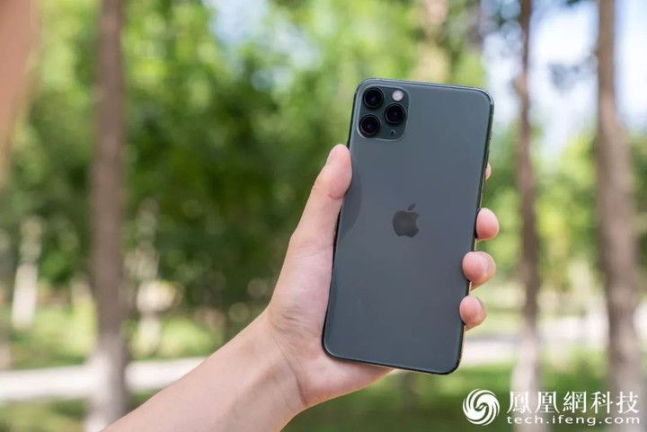 iphone 11 pro max 测评:三摄之外,还多出了什么? | 凰家评测