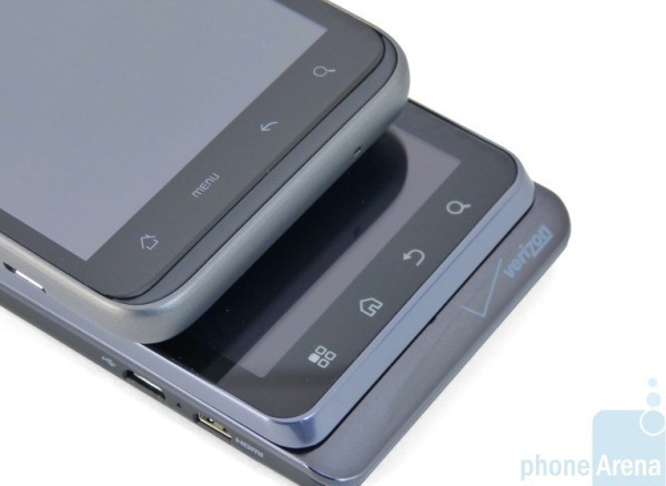 Motorola-DROID-3-vs-HTC-ThunderBolt-Design-10