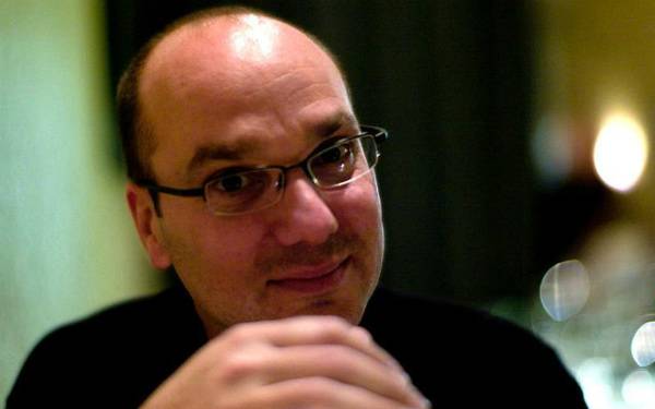 Android 之父 Andy Rubin 功成身退，未来仍在 Google | 爱范儿