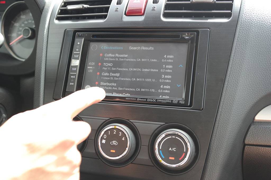 Coplay Driver 人人都能用 CarPlay,来看看第三方设备的表现 | 爱范儿