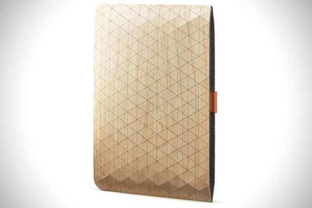 Grovemade-Wood-Sleeves-for-iPad-MacBook-6