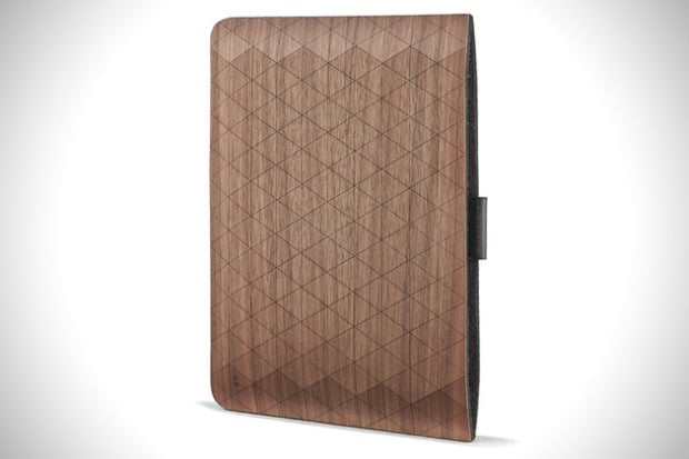 Grovemade-Wood-Sleeves-for-iPad-MacBook-7