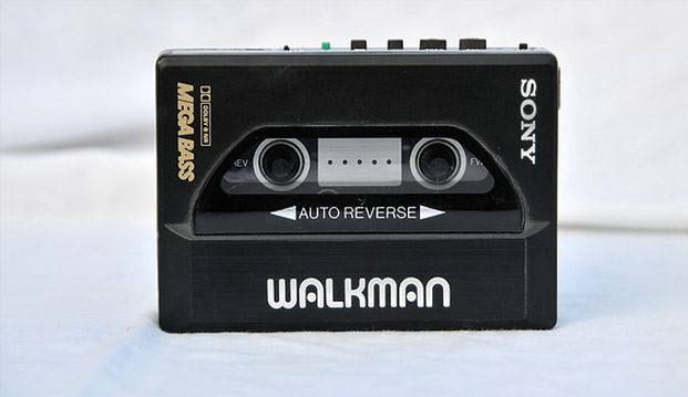 索尼Walkman 年代回归：ZX1 打造好音质随身听| 爱范儿