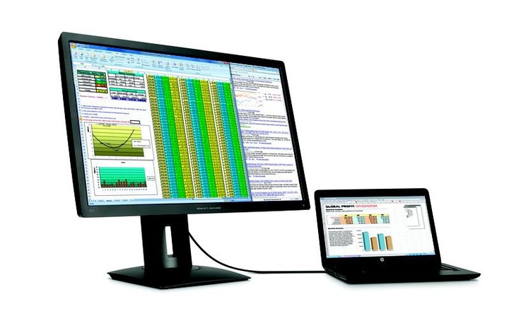 HP_Z27q_with_HP_ZBook.0