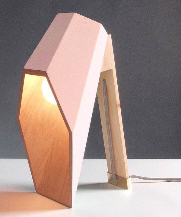 alessandro-zambelli-forms-geometrical-woodspot-lamp-designboom-03
