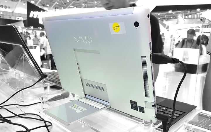 VAIO Z Canvas 1200*750