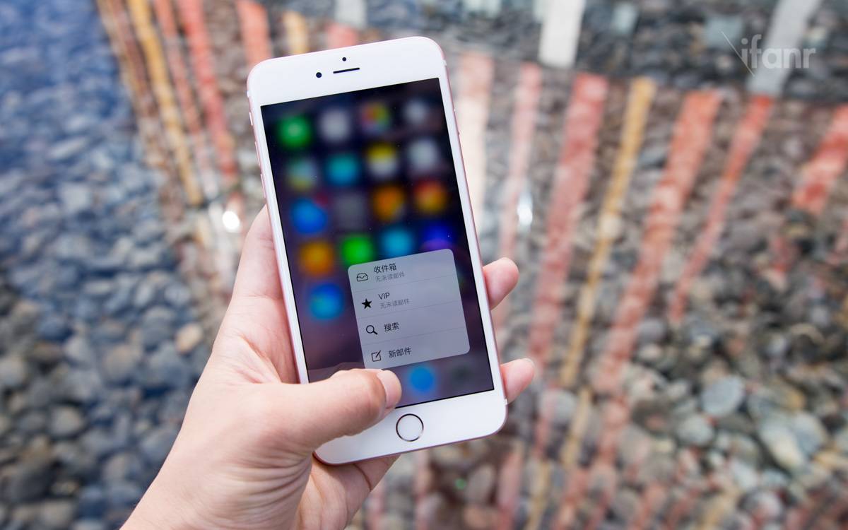 因为这些技术,iPhone 6s 可以在水下存活 30 分钟