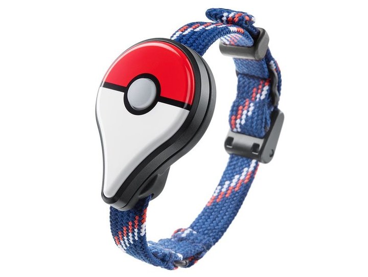 Pokemon_GO_Plus_w_strap.0