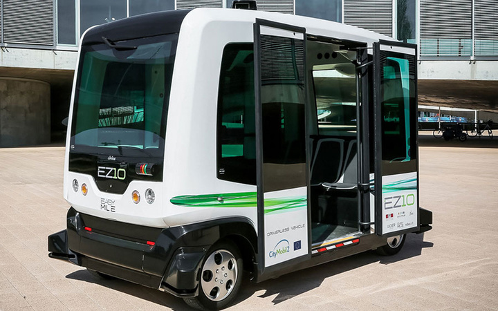 3052100-slide-s-2-robot-buses-are-coming-to-a-san-francisco-suburb