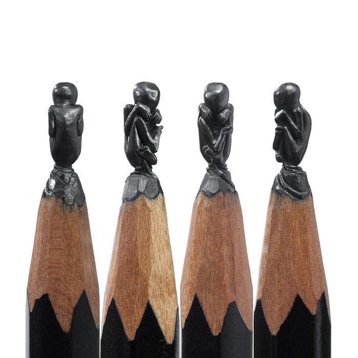 Amazing-Micro-Sculptures-Carved-From-Pencil-Tip-By-Salavat-Fidai23__700