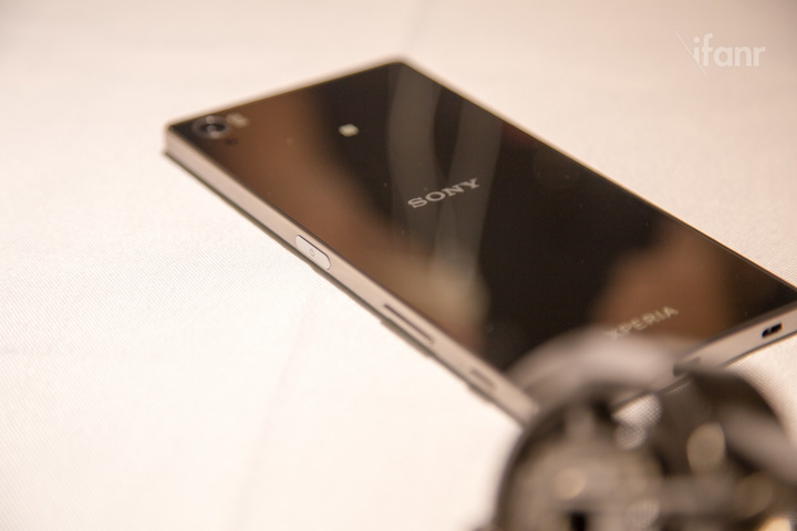 Sony Xperia Z5 Photo by HaoYing-14