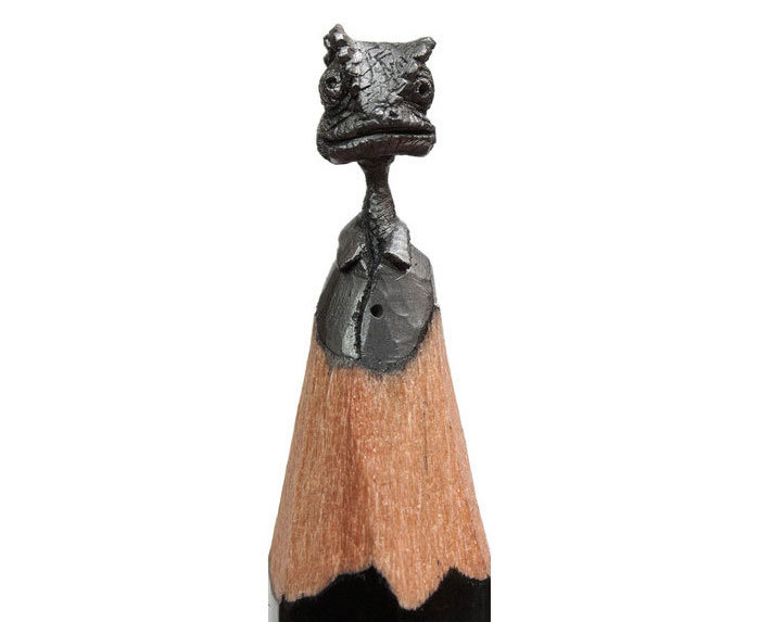 The-Best-Micro-Sculptures-Carved-From-Pencil-Tip-By-S