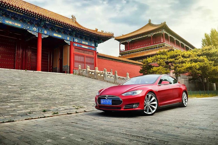 2014_tesla_model_s_china