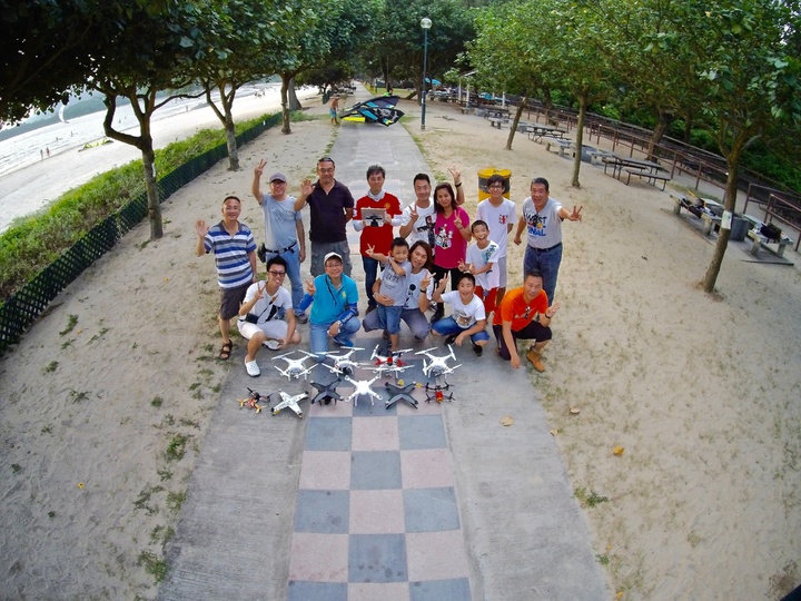selfie drone.001