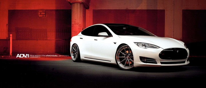 tesla_models_adv10tssl_06