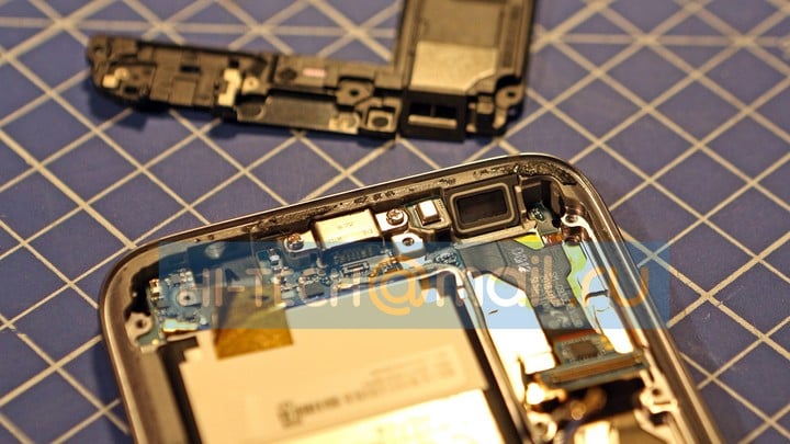 Samsung-Galaxy-S7-teardown-reveals-the-liquid-cooling-system (1)