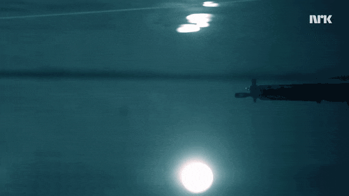 ezgif.com-video-to-gif (45)