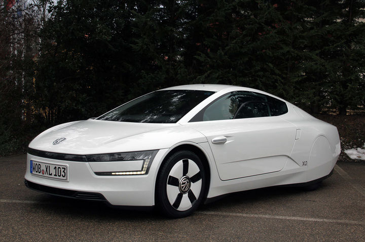 01-2014-volkswagen-xl1-fd