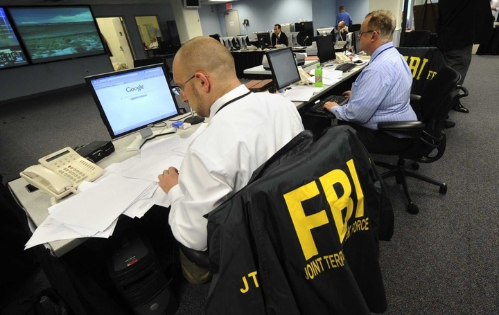 50602_2_fbi-ordered-password-reset-attackers-phone-san-bernardino-case_full