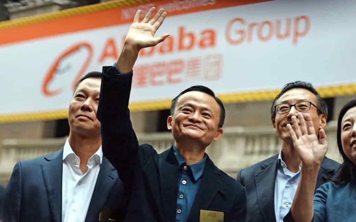 alibaba-min