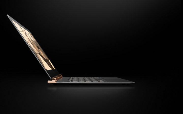 HP-Spectre-13.3-right-facing