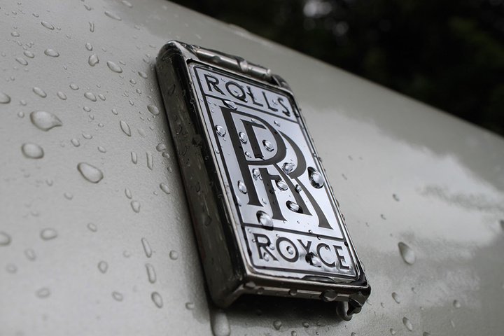 Rolls-Royce-emblem