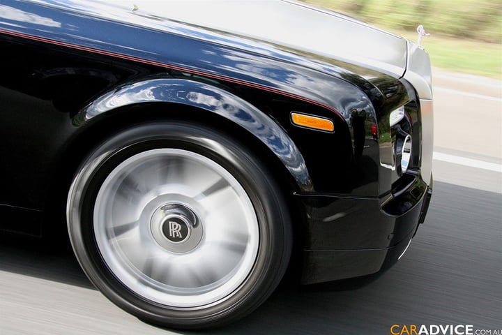 rollroycephantomcoupe-3