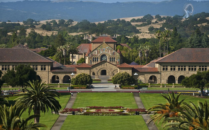 6/22/2010 Front entrance, Stanford University. Credit: Linda A. Cicero / Stanford News Service