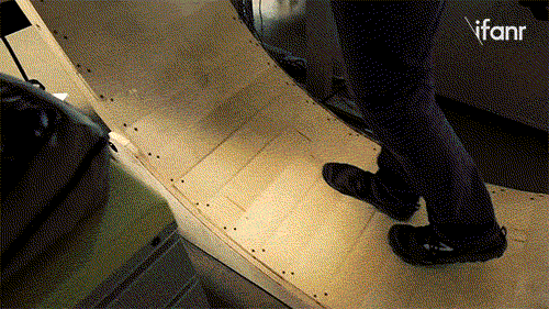 wheel-standing-desk-2