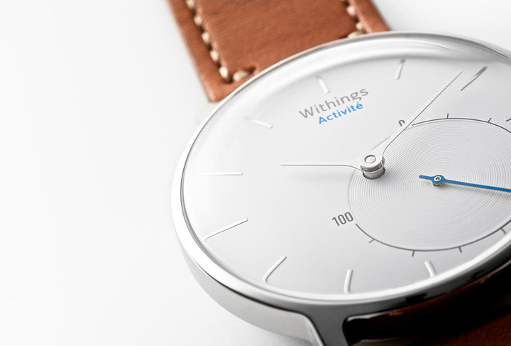 withings-activite-the-original-with-saphire-screen