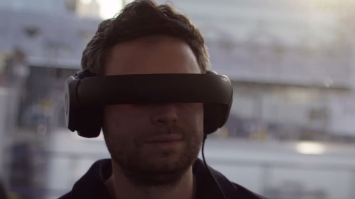avegant-glyph-hides-vr-goggles-in-headphones-is-ou_cwkw.1920