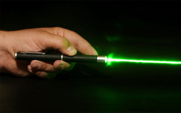 laserpen1