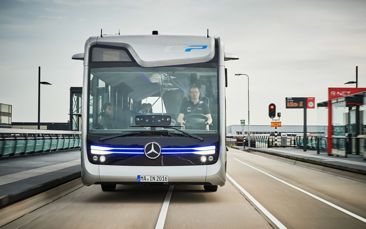 2016-mercedes-benz-future-bus-1