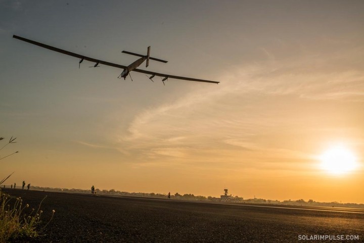 SI2 fly away