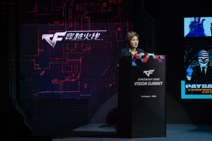 Smilegate集团娱乐事业部总经理张仁娥发表演讲