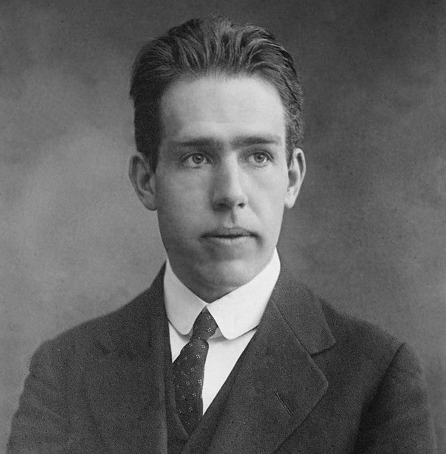Niels-Bohr-died-aged-77-of-sudden-heart-failure-in-his-home-in-Copenhagen-on-November-18-1962-638x650
