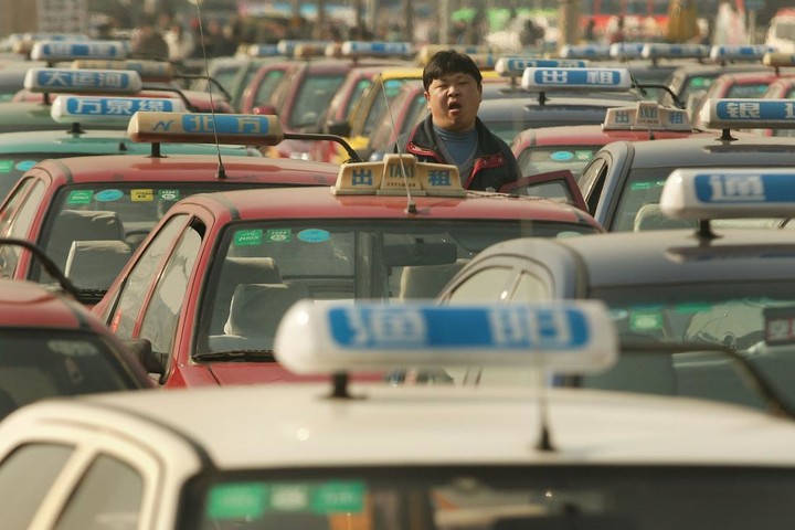 Taxi-drivers-on-strike-in-China