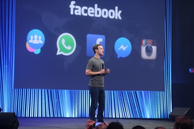 mark-zuckerberg-in-front-of-family-of-apps-slide-100576528-primary.idge