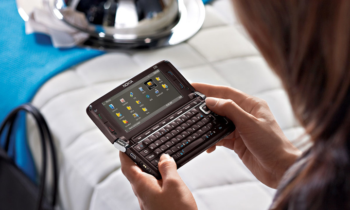 nokia_e90_communicator_4_hq