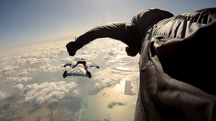 wingsuit-dubai-smaller