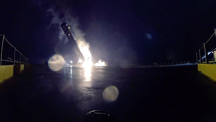 2015年猎鹰9号爆炸