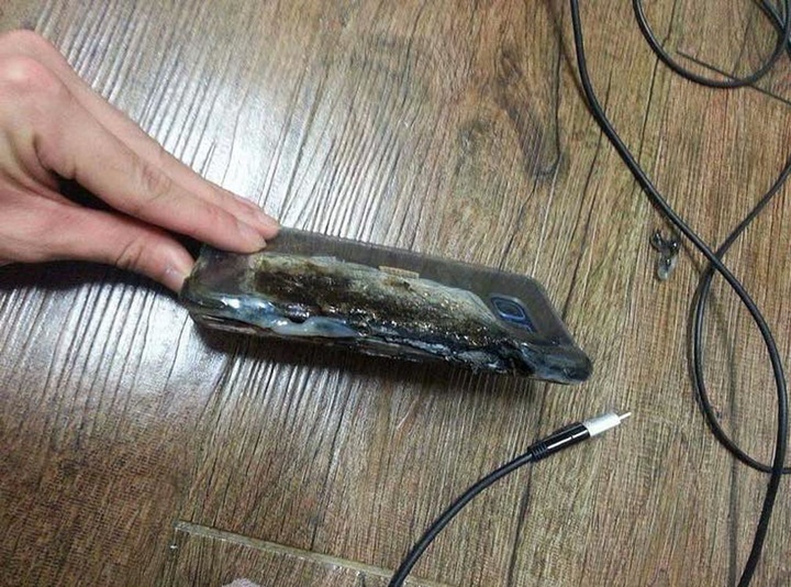 Galaxy-Note-7-explodes02