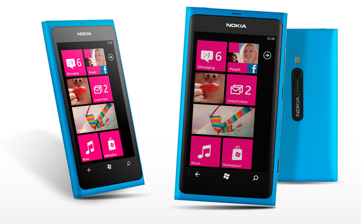 Nokia-Lumia-800-224
