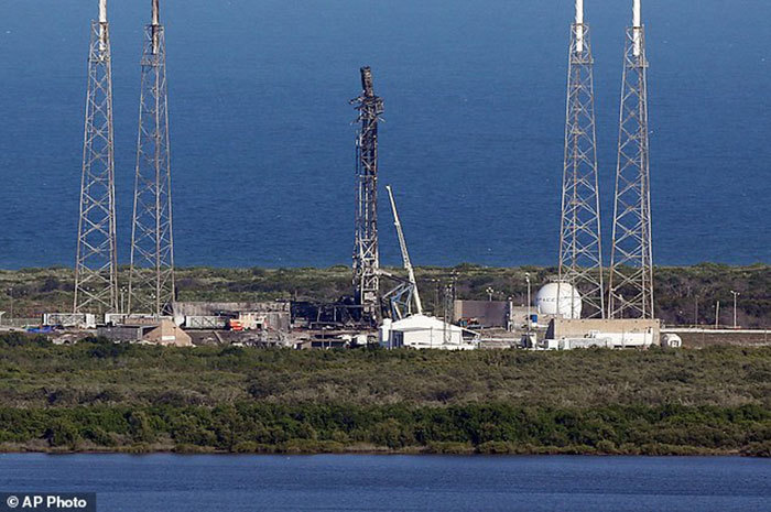 SpaceX 在佛罗里达州卡纳维拉尔角空军基地的发射台