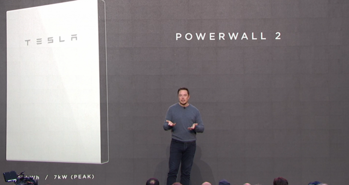 elon-musk-explaining-the-tesla-powerwall-2-at-los-angeles-28th-october-2016