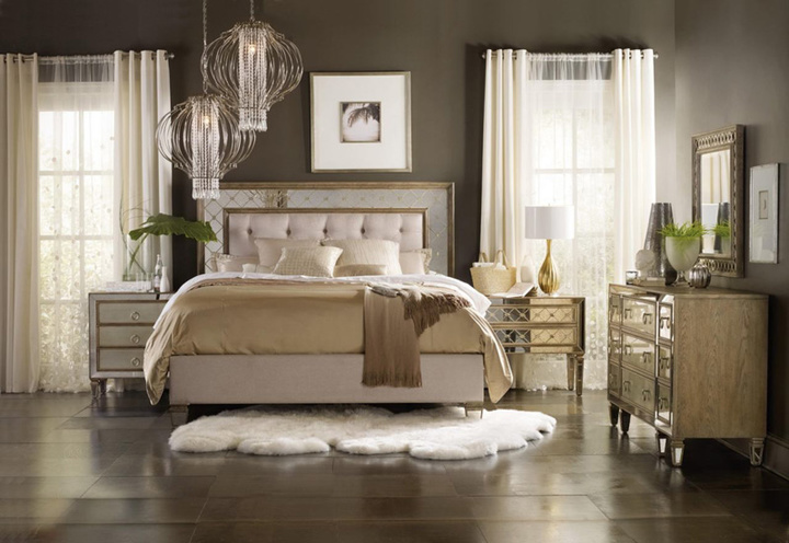 simple-room-by-mirrored-bedroom-furniture