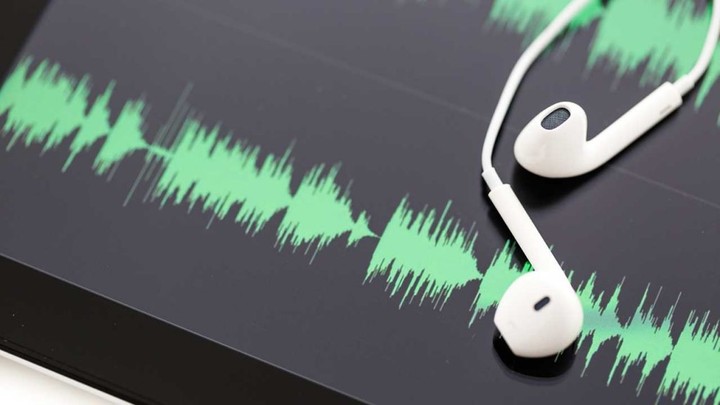 podcast-istock