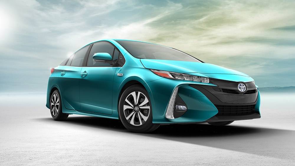 2017-toyota-prius-prime-1