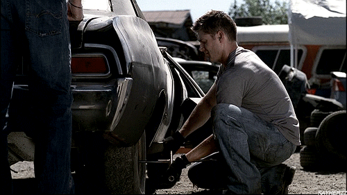 having-repaired-the-totally-wrecked-impala-in-season-2-it-was-also-revealed-that-hes-a-professional-mechanic-in-the-alternate-reality-in-what-is-and-what-should-never-be